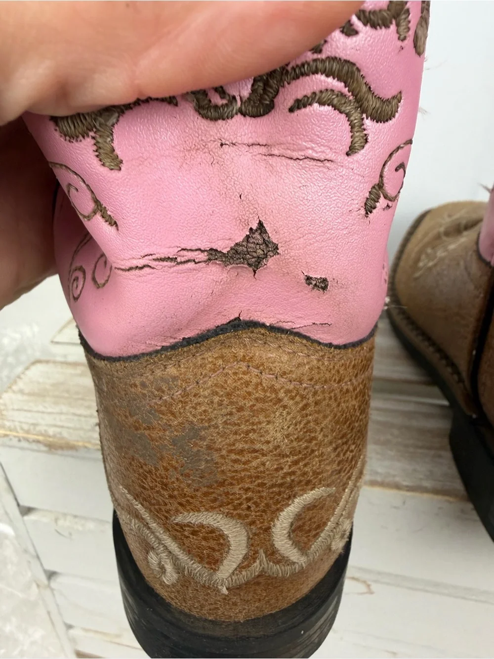 Old West kid's cowboy boots brown leather foot bed pink shaft embroidery size 3